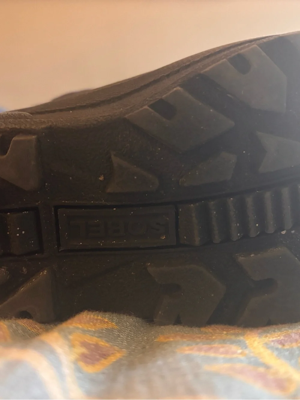 Sorel Kids Navy and Red Winter Snow Boots